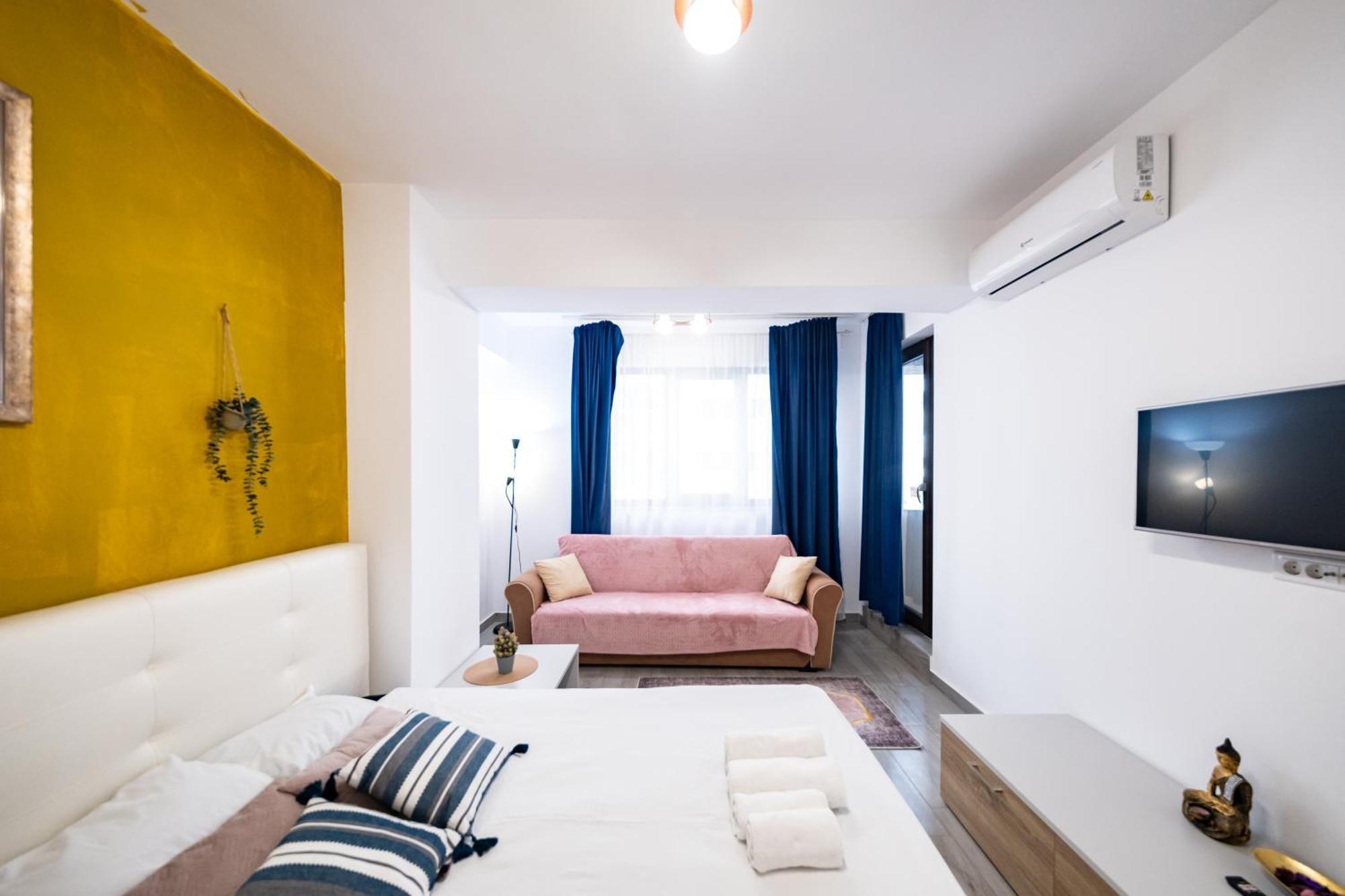 The Golden Studio - With Free Gym Bukarest Exterior foto